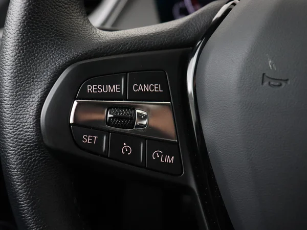 BMW 116 (2023) — foto 9 van 27