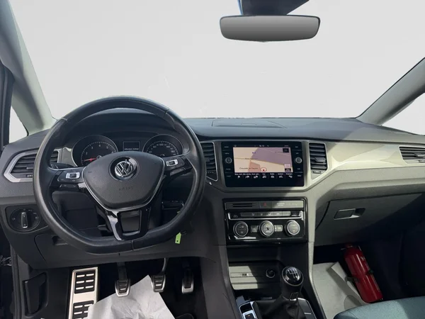 VOLKSWAGEN Golf Sportsvan (2020) — foto 16 van 19