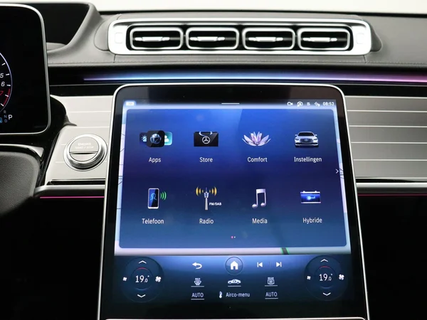 Mercedes-Benz S-Klasse (2024) — foto 8 van 38