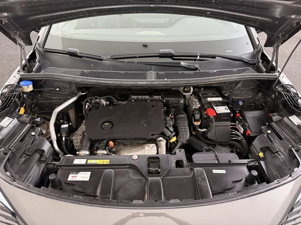 PEUGEOT 3008 (2021) — foto 6 van 32