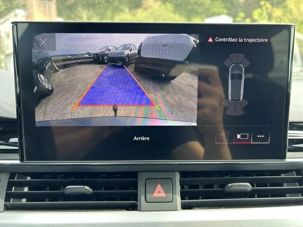 AUDI A4 Avant Dsl (2023) — foto 14 van 38
