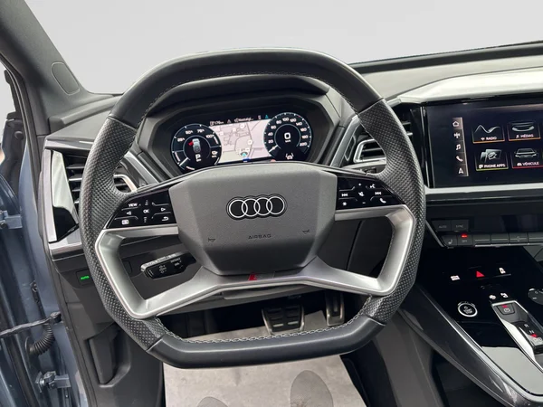 AUDI Q4 Sportback e-tron (2022) — foto 19 van 19