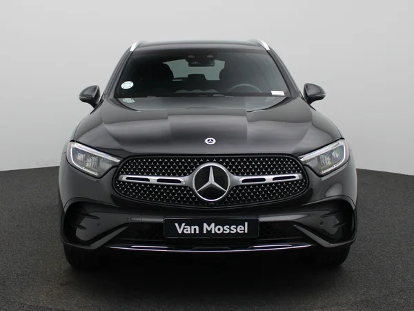 Mercedes-Benz GLC (2025) — foto 23 van 49
