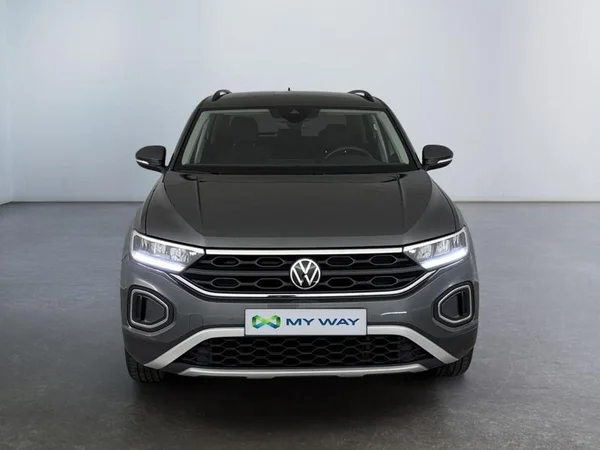 VOLKSWAGEN T-Roc (2022) — foto 20 van 26