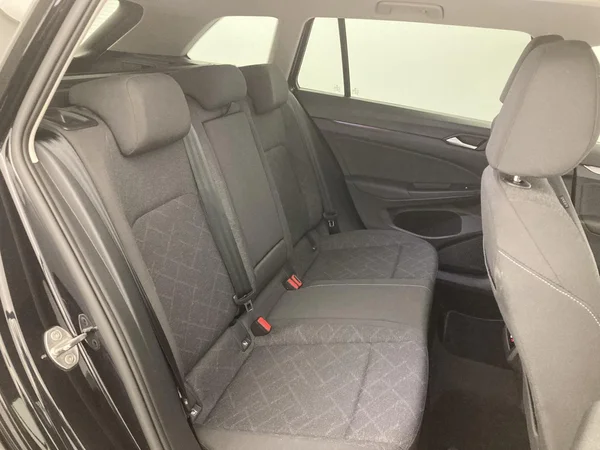 VOLKSWAGEN Golf VIII SW (2024) — foto 14 van 34