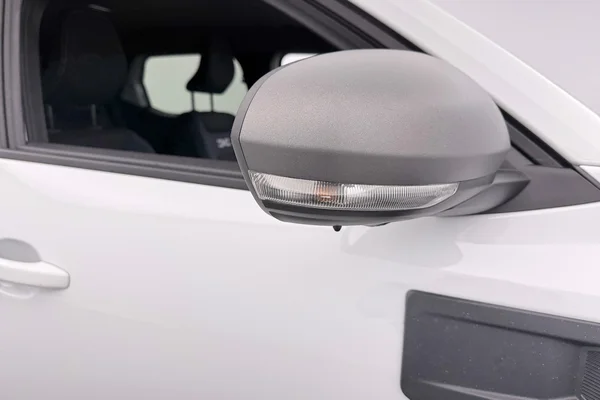 Dacia Duster Hybrid (HEV) (2024) — foto 16 van 24