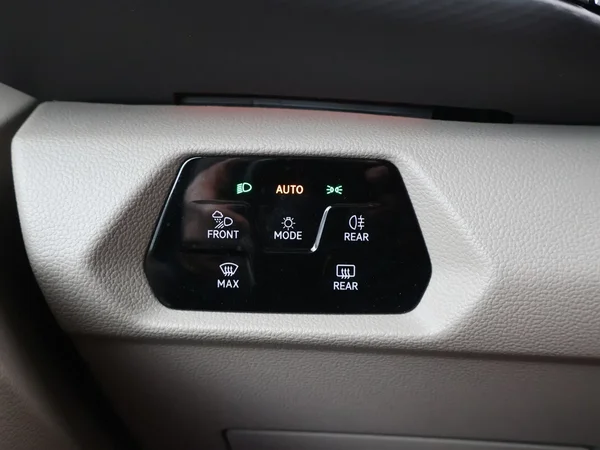 Volkswagen Multivan (2025) — foto 19 van 29