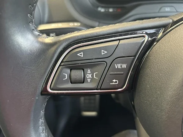 AUDI Q2 (2020) — foto 25 van 32