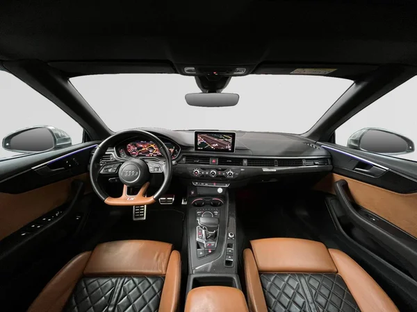 AUDI S5 Cabriolet (2018) — foto 18 van 20