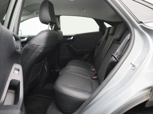 Ford Puma (2022) — foto 4 van 38