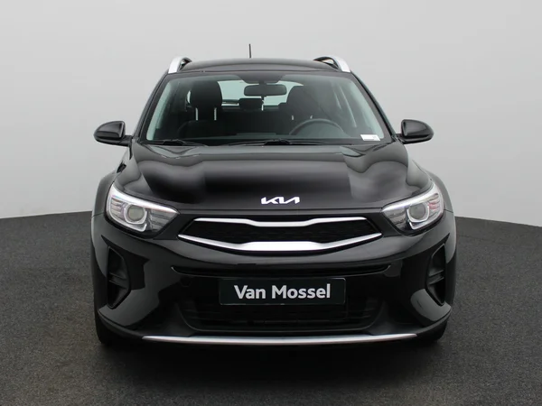 Kia Stonic (2023) — foto 23 van 38