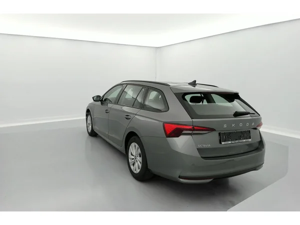 SKODA Octavia Combi (2025) — foto 22 van 36