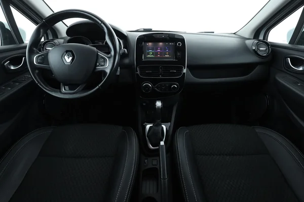 Renault Clio (2017) — foto 3 van 16