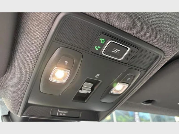 Renault Symbioz E-TECH (2025) — foto 13 van 26