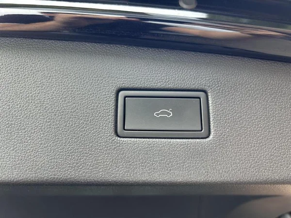 VOLKSWAGEN Tiguan Allspace (2023) — foto 9 van 42