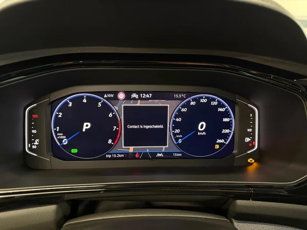 VOLKSWAGEN T-Roc (2026) — foto 6 van 24