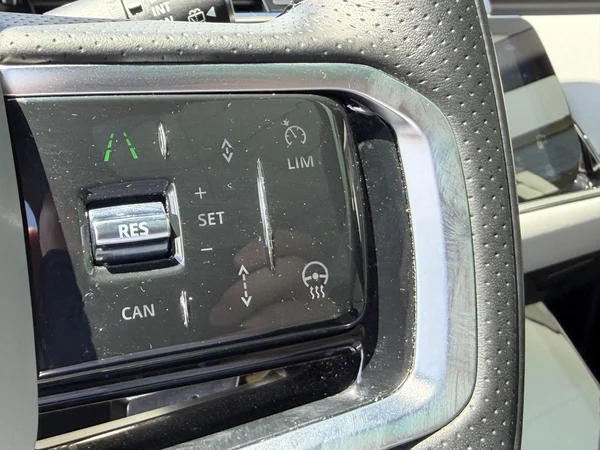 Land Rover Range Rover Evoque (2023) — foto 6 van 22
