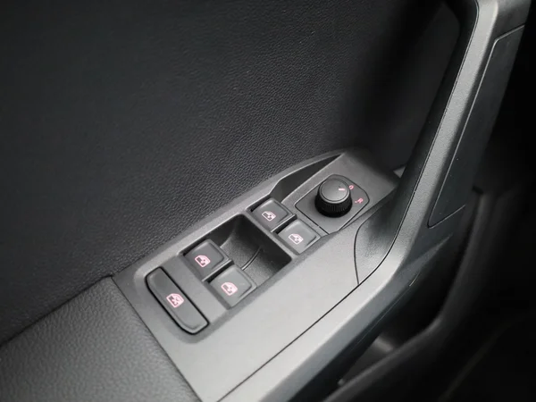 SEAT Arona (2023) — foto 13 van 33