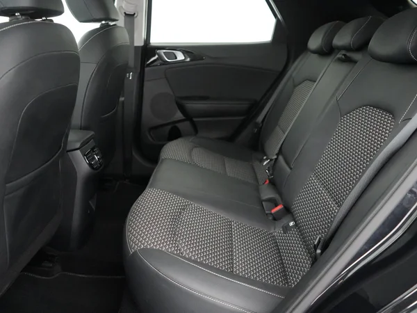 Kia XCeed (2024) — foto 7 van 22