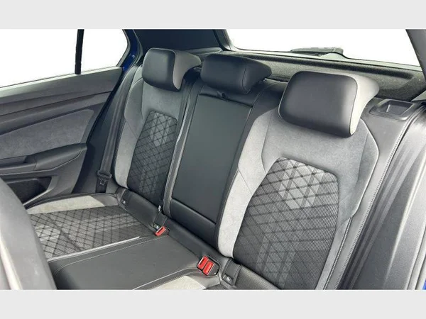 Volkswagen Golf VIII (2023) — foto 2 van 29