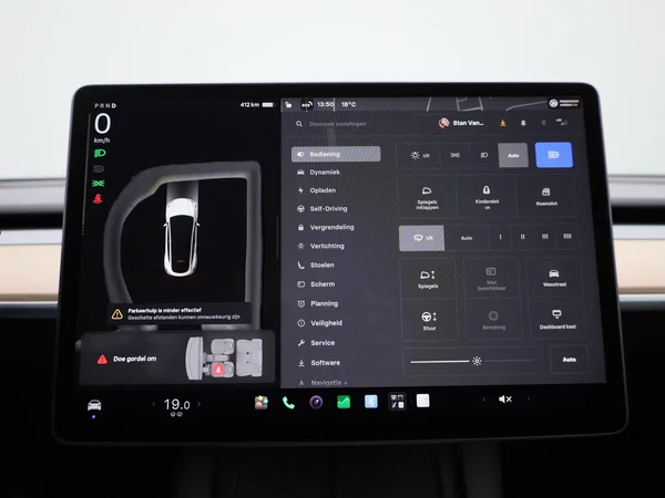 Tesla Model Y (2022) — foto 16 van 42