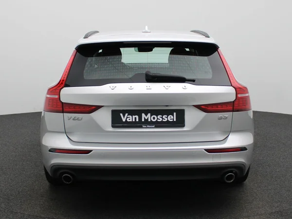 Volvo V60 (2022) — foto 41 van 44