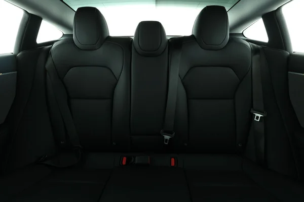 Tesla Model 3 (2024) — foto 6 van 16