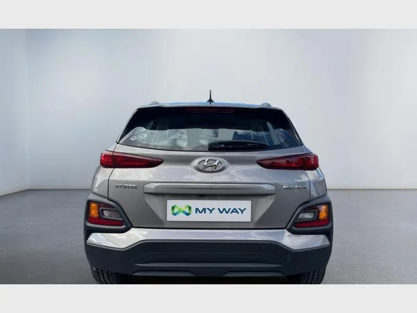 Hyundai KONA (2018) — foto 24 van 29
