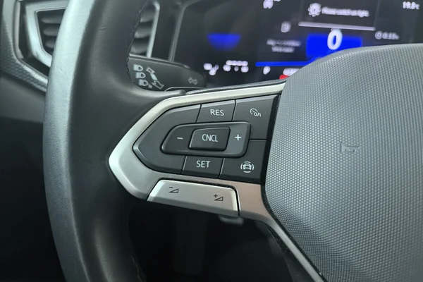Volkswagen Taigo (2024) — foto 6 van 17