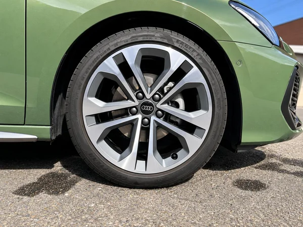 AUDI A3 Sportback (2025) — foto 13 van 21