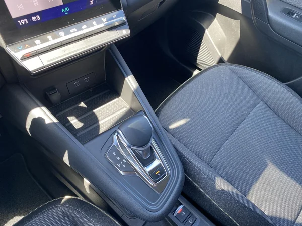 Renault Symbioz (2025) — foto 2 van 20