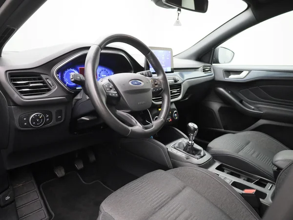 Ford Focus (2021) — foto 21 van 36