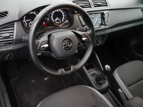 Škoda Fabia (2021) — foto 3 van 25