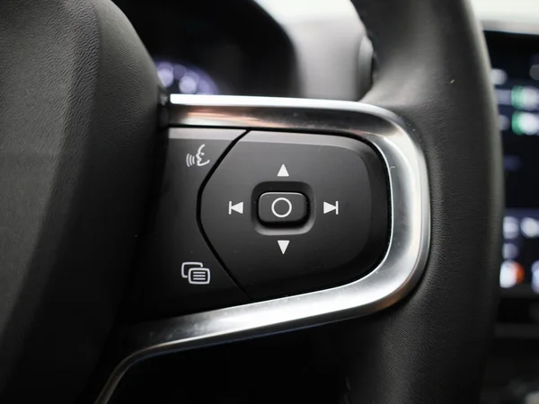 Volvo XC40 (2021) — foto 8 van 42