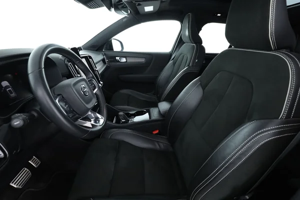 Volvo XC40 (2021) — foto 16 van 16