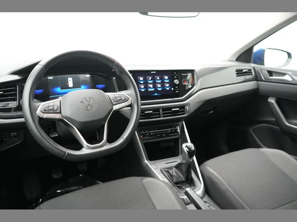 VOLKSWAGEN Polo (2023) — foto 4 van 25