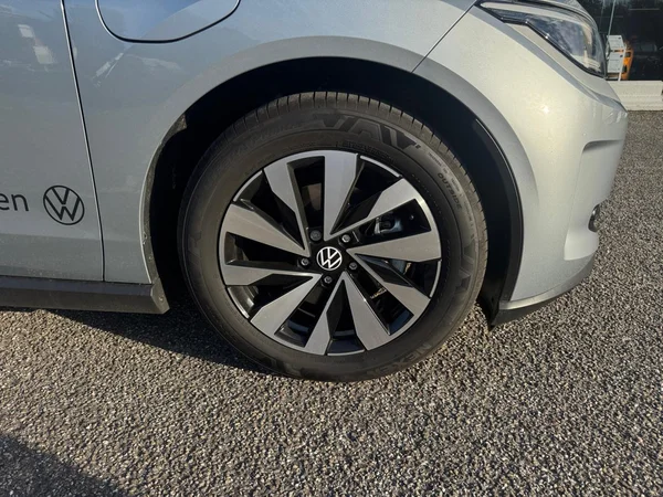 VOLKSWAGEN ID.Polo (2026) — foto 19 van 19