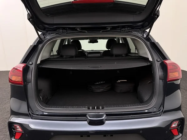 KIA NIRO (2021) — foto 8 van 29