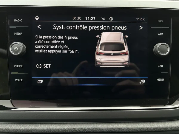 VOLKSWAGEN Taigo (2023) — foto 5 van 24