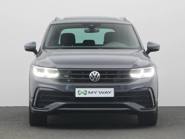 VOLKSWAGEN Tiguan (2022) — foto 19 van 23
