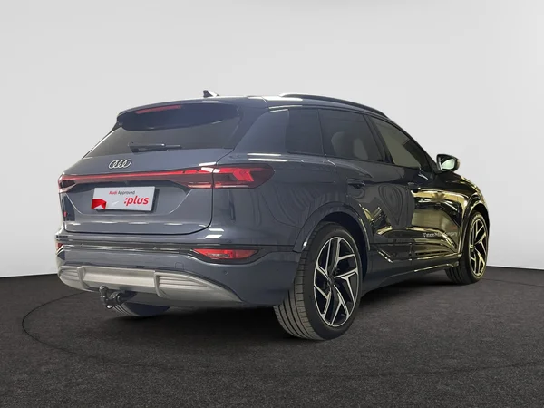 AUDI Q6 e-tron (2024) — foto 7 van 14