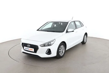 Hyundai i30 24bd6ac8-5826-4677-8dce-22e90e445c73
