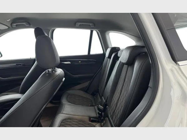 BMW X1 (2019) — foto 2 van 25