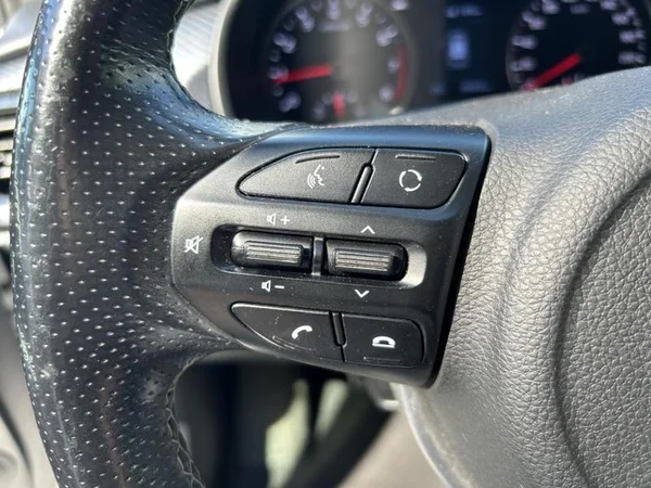 KIA Rio (2020) — foto 20 van 31