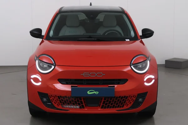 Fiat 600 (2025) — foto 11 van 18