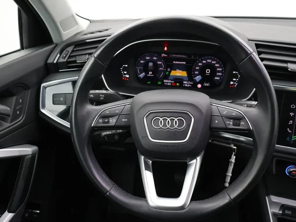 Audi Q3 (2024) — foto 17 van 27