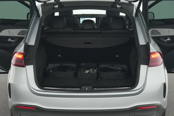Mercedes-Benz GLE (2026) — foto 10 van 21