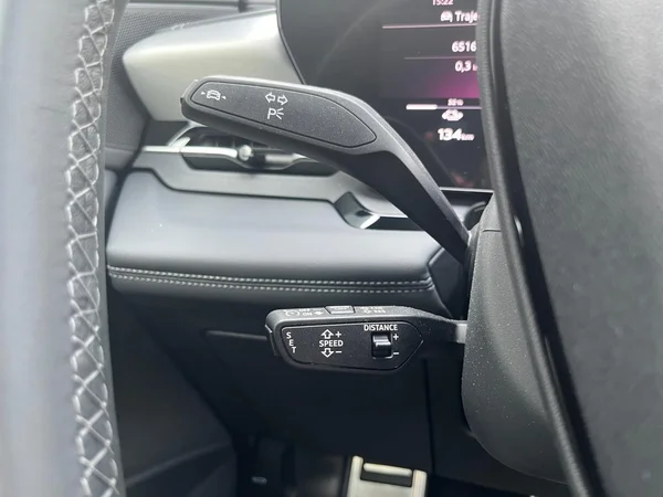 AUDI Q6 e-tron (2026) — foto 11 van 24