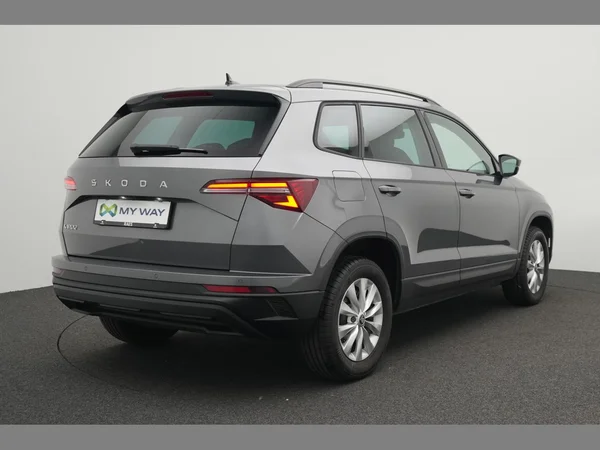 SKODA Karoq (2025) — foto 16 van 22