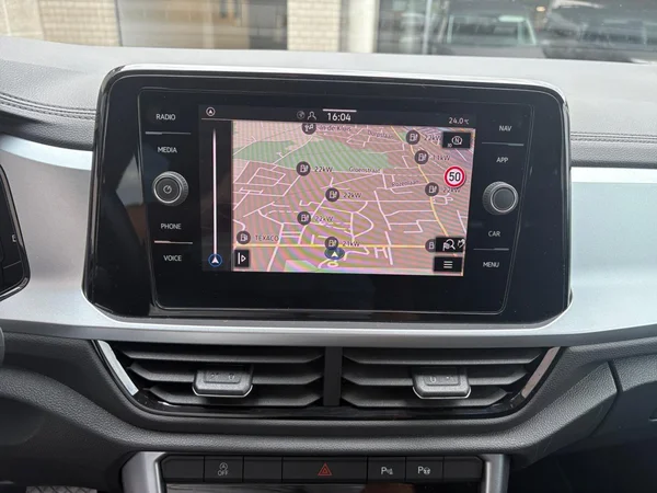 VOLKSWAGEN T-Roc (2025) — foto 5 van 24